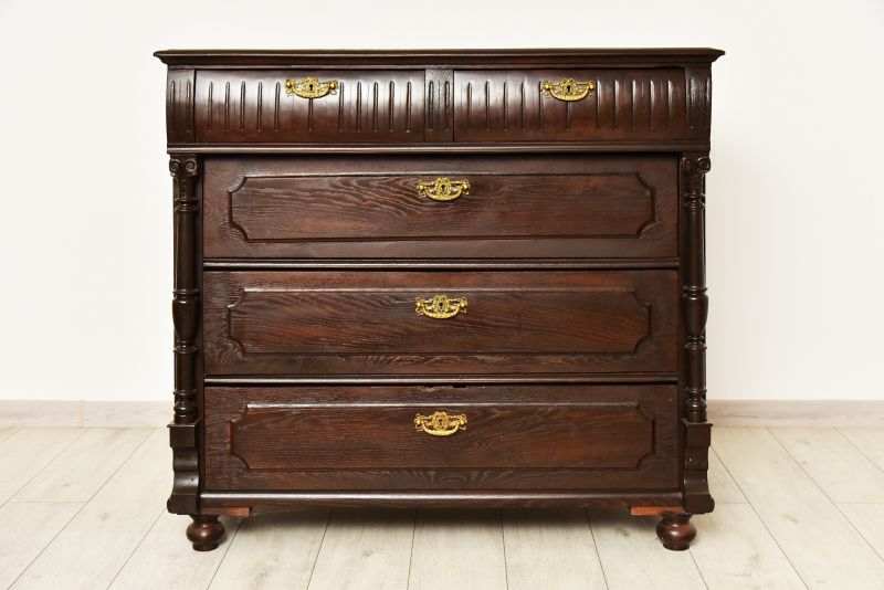 Dresser Assembly in Olathe, KS